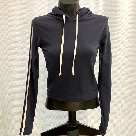 NEW mandee hoodie - Picture 1 of 3